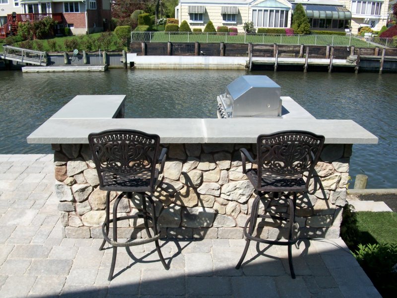 u-shaped outdoor bar waterfront property